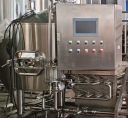 PLC on 500L brewhouse